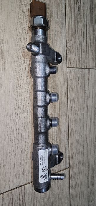 Rampă injectoare Audi A4 b8