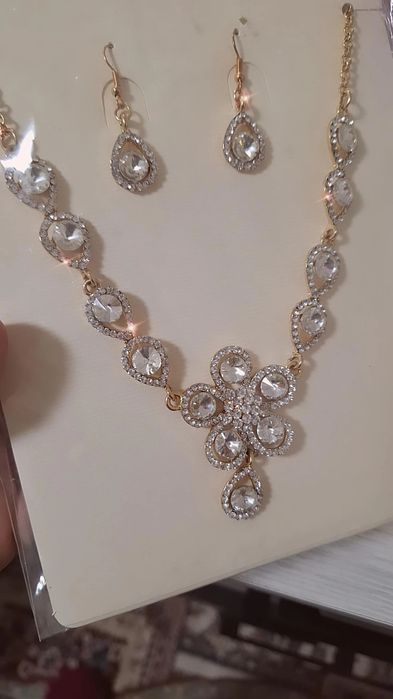 Йенги бижутерия Хитойдан обкелинган