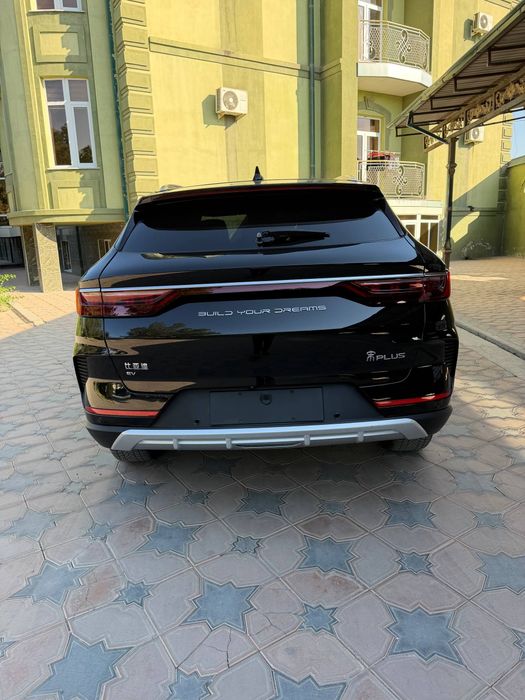 BYD Song Plus 2023! Flagship 505 km li. Holati ideal  Rangi Qora