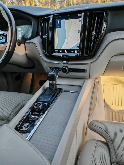 Volvo XC60 D5 AWD Inscription | 2018 | 250CP | Polestar | 128.000 km