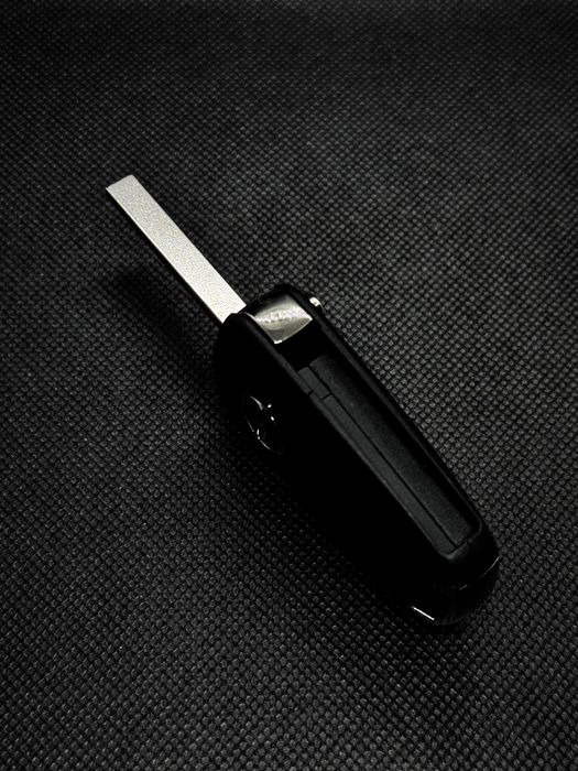 Carcasă cheie Opel – 2 butoane, tip briceag