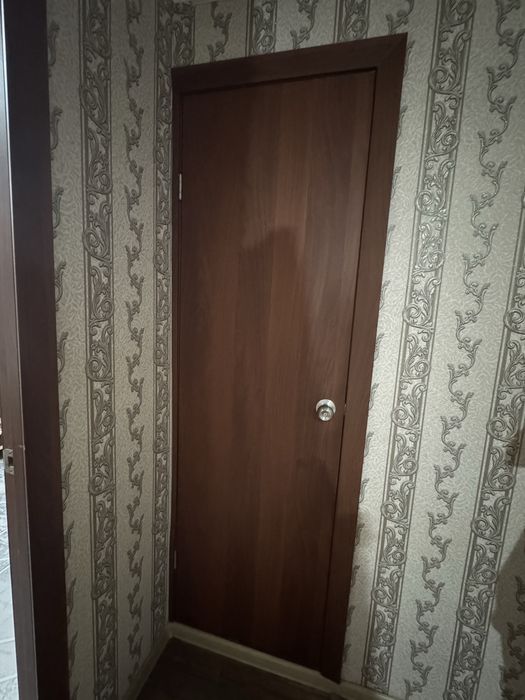 Продам двери 60*200 2шт, 80*200 1шт