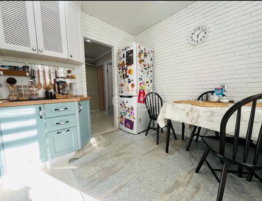 Продам квартиру на Марата оспанова 52