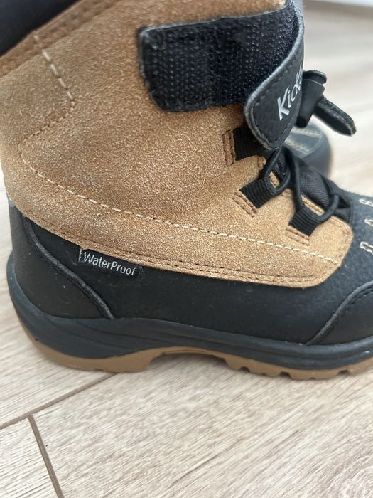 Cizme de iarnă impermeabile, marca Kickers