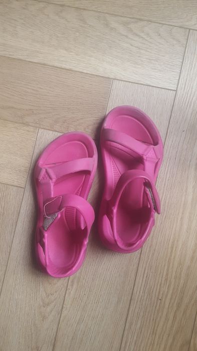 Сланцы Kari сандалики 31 размер