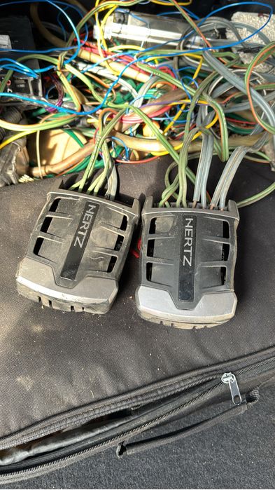 Продам усилок провода