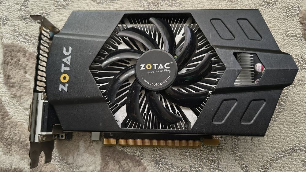 ZOTAC GeForce GTX 660 Synergy Edition 2GB GDDR5