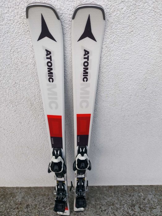 Продавам ски Атмик