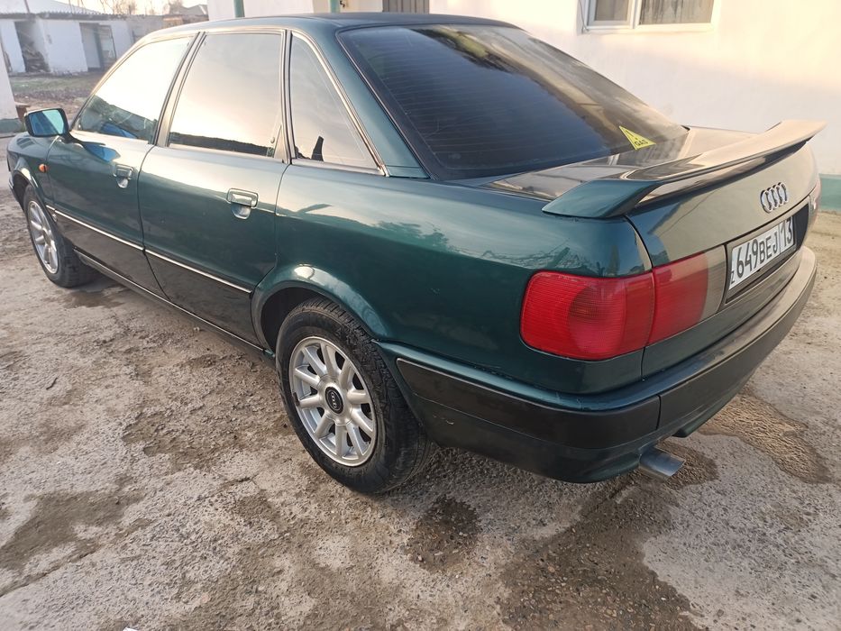 Ороо reno5 layt audi 80