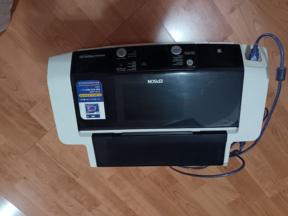 Цветной принтер Epson