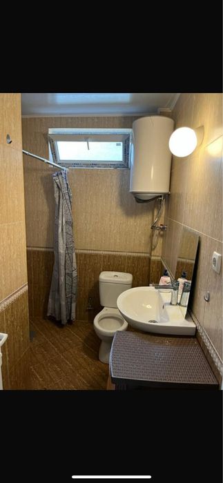 продавам къща цяла изолирана