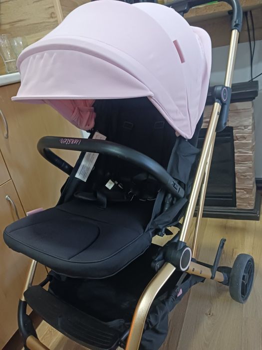 Бебешка розова количка