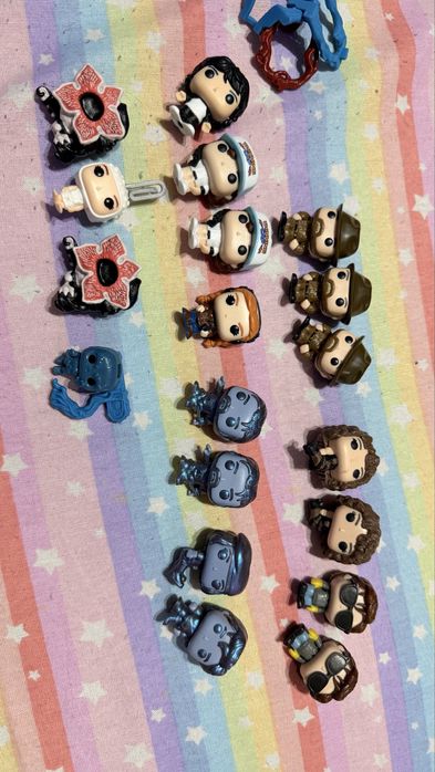 Stranger things Kinder joy фигурки