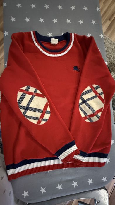 Продам детские свитера