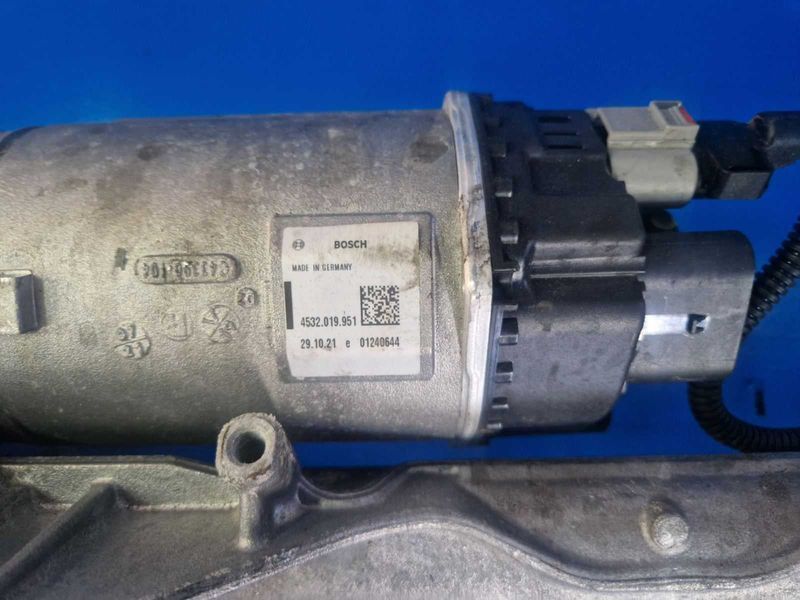 Нова електрическа кормилна рейка за BMW G11,G30 xDrive