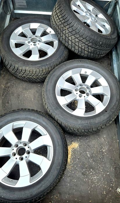 Vând set de jante auto echipate cu anvelope Michelin