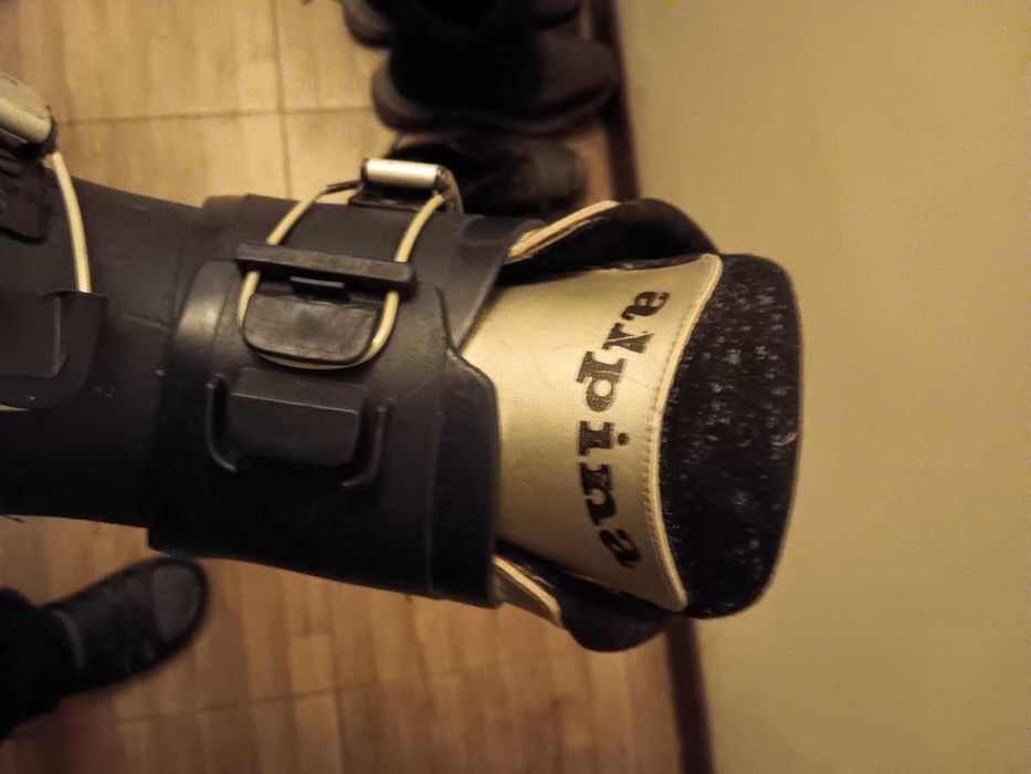 Ски, щеки и ски обувки Alpina