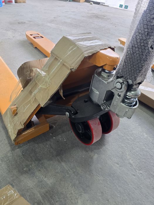 Запчасти для рохля (транспаллет)