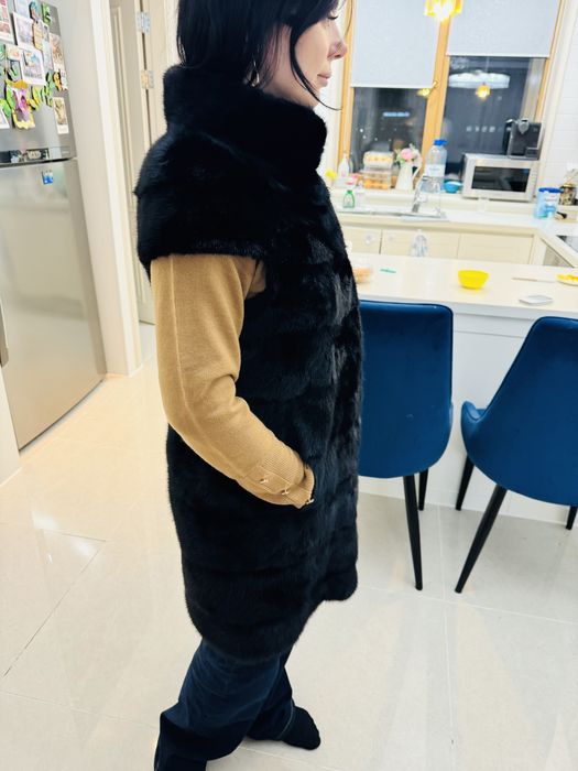 Продам норковую жилетку