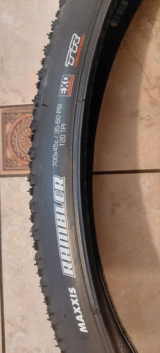 Cauciucuri Bicicleta  Maxxis 700x45 C nou
