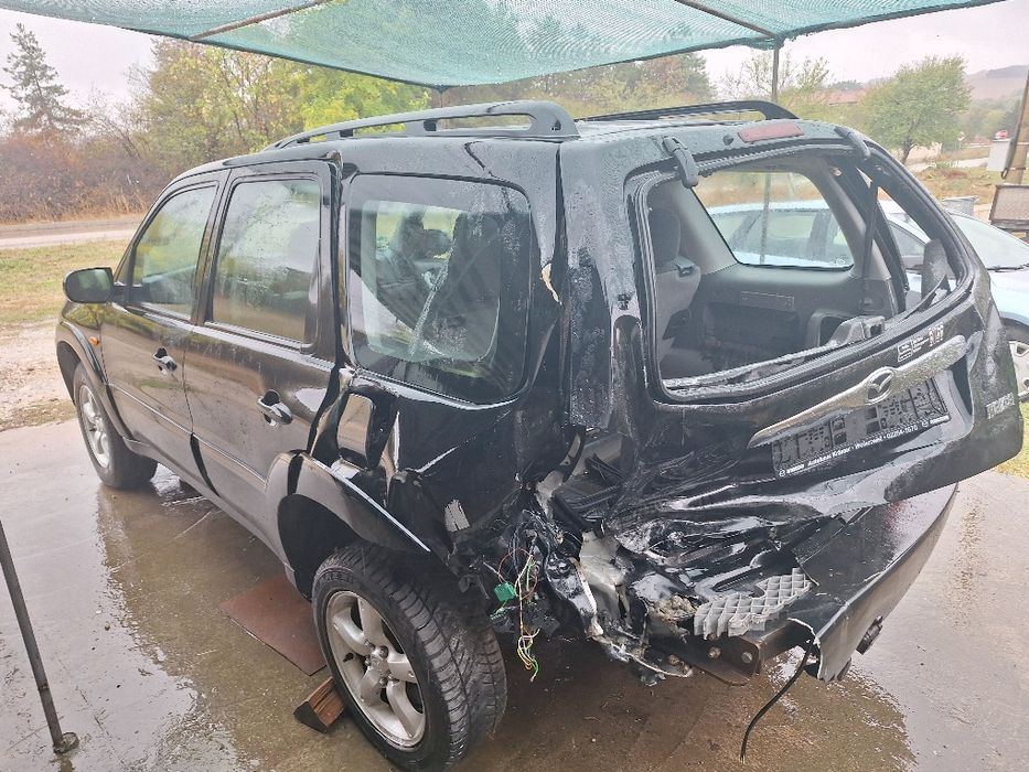 Mazda Tribute 2.3 2004 на части
