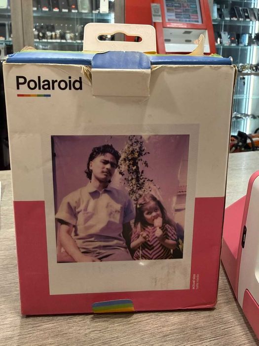 Моментален фотоапарат Polaroid Now
