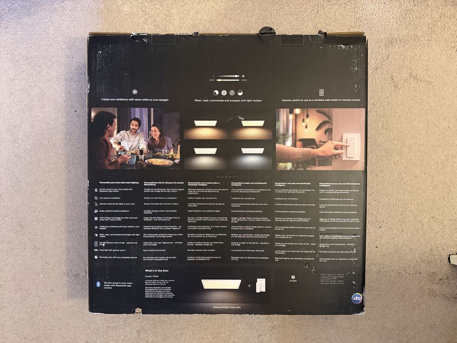 Plafoniera smart Philips Hue Aurelle 60x60 White Ambiance + telecomanda