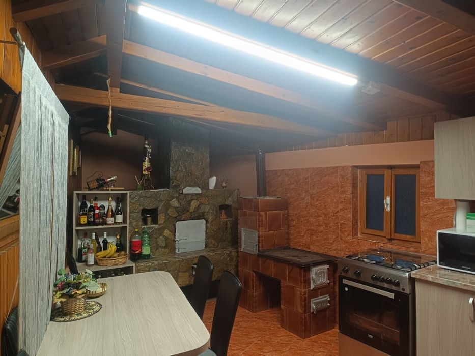 Casa de vânzare în Meteș