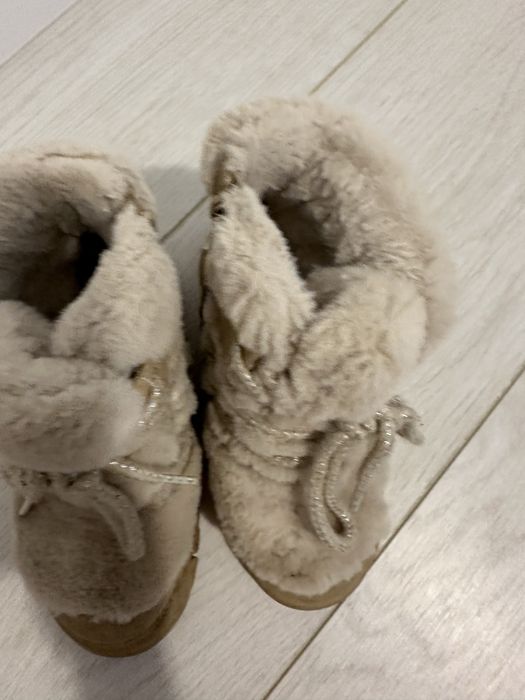 Ghete imblanite Zara