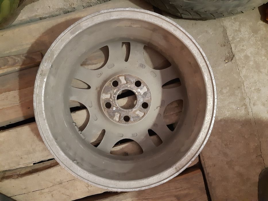 Продам  оригинальные диски от Тойоты.