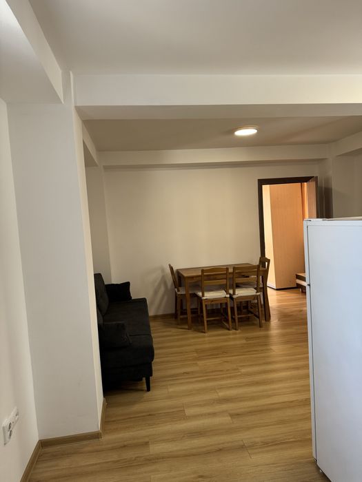 Central ap 2 cam Inchiriez ! Particular