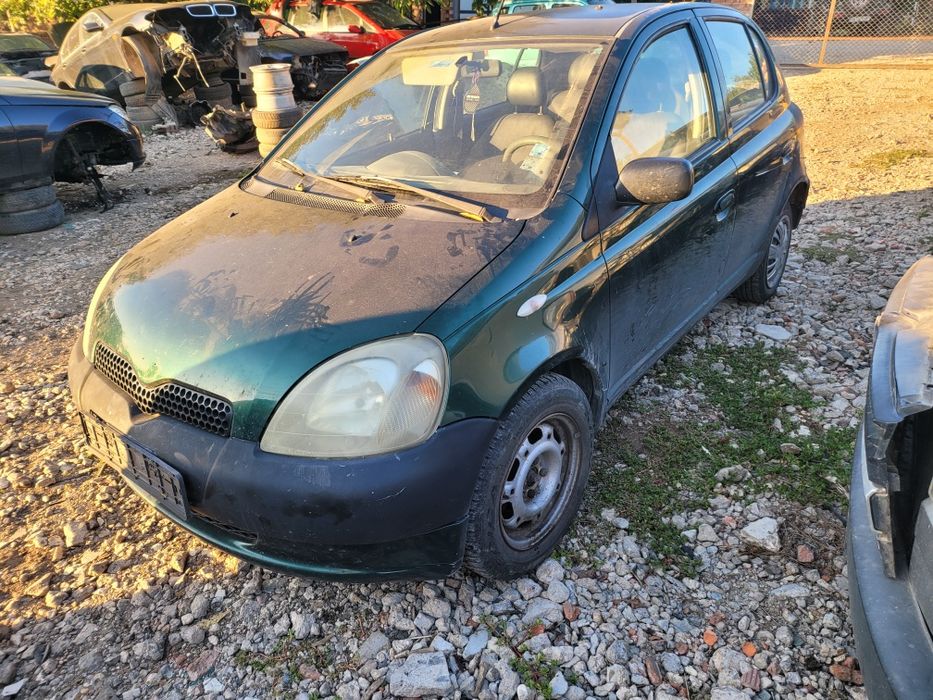 Тойота ярис 1.0 на части/toyota yaris 1.0 na chasti