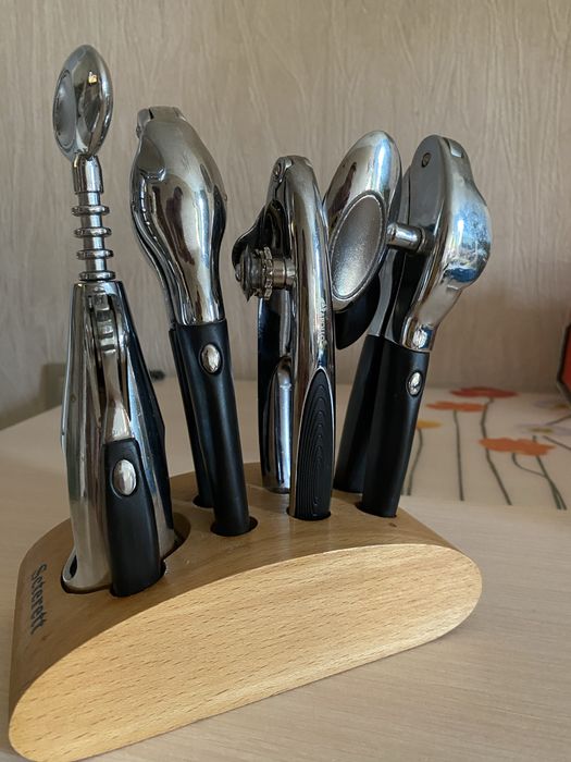 Набор для открывания бутылок банок. Чеснокодавка