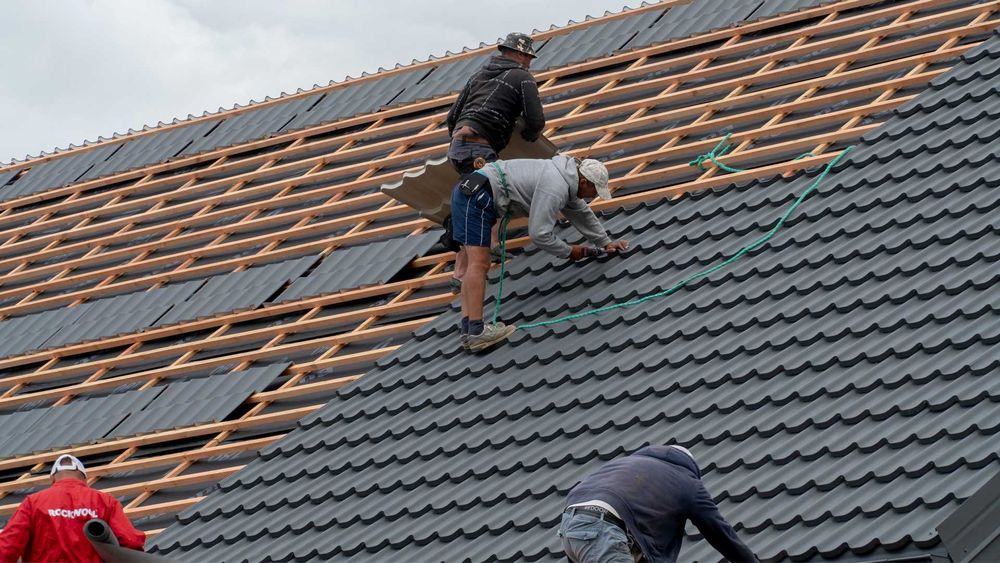 Servicii Complete Acoperișuri–Apel Gratuit pentru Consultanță Imediată