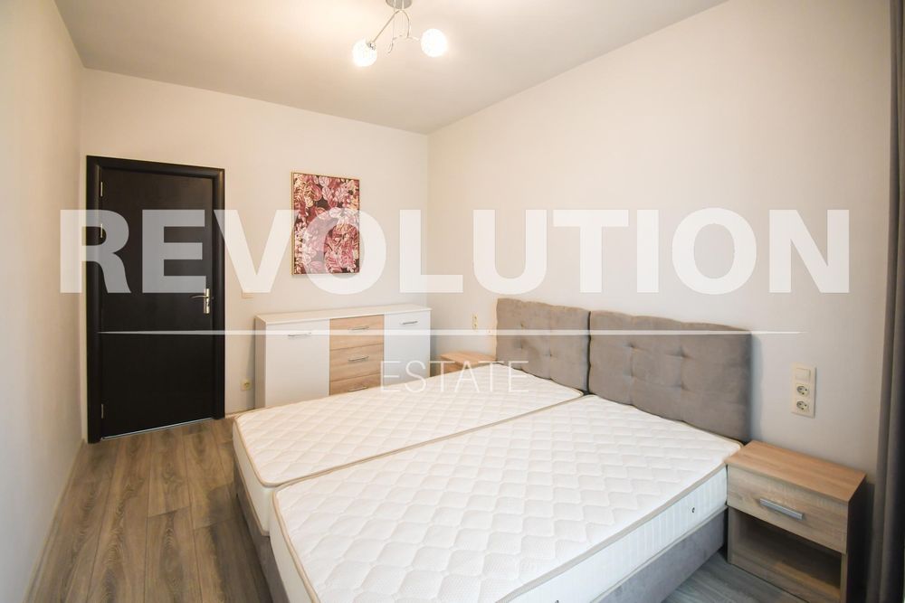 Дава се под наем Четиристаен апартамент в София, Драгалевци - 176 кв.м за 1450 € - Снимка #9