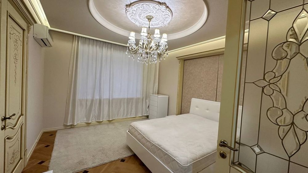 Квартира 4х комнат 132м2 ГАБУС 110-школа ЦУМ! Срочно Продажа сну