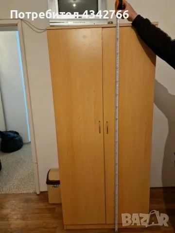 Мебели- единични легла, гардероби закачалки табуретки