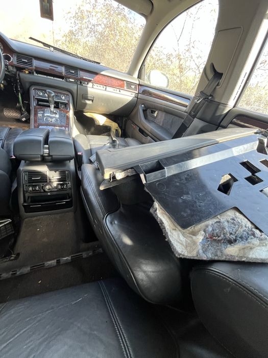 Audi A8 V8 4.2Quattro 331hp САМО ЗА ЧАСТИ!