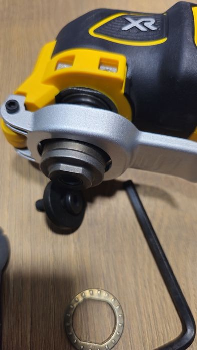 Dewalt dcs356 noua brushless 18v
