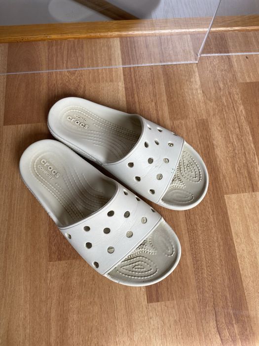 Slapi crocs 38 (m5 w7)