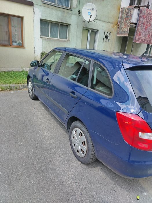 Skoda fabia 2 2011