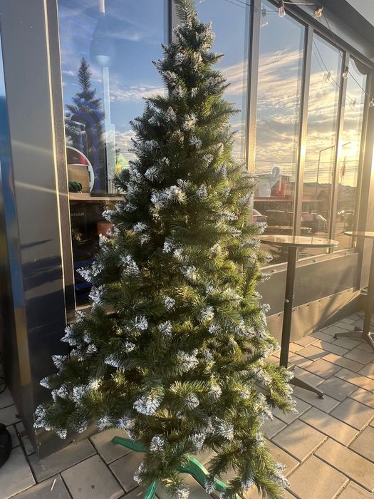 Vand brazi artificiali noi