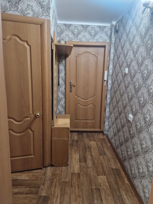 Продается 3 ком. квартира район Уюта