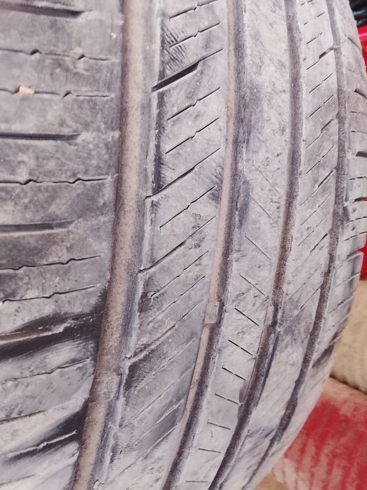 235/40/19 шины легковые