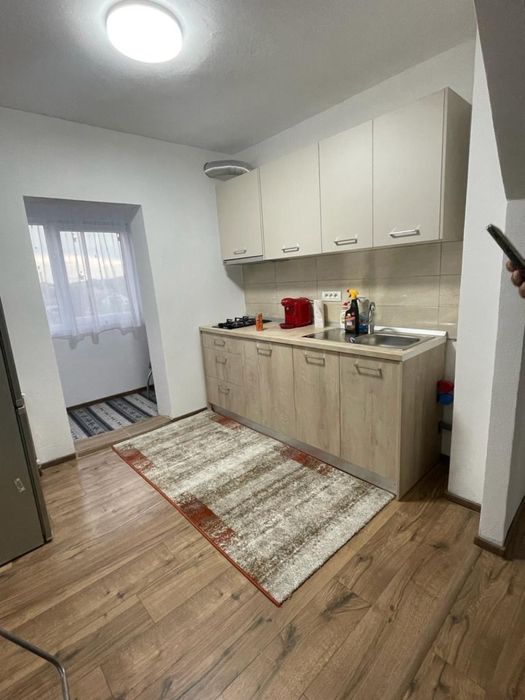 Vand apartament 2 camere zona Lipovei!