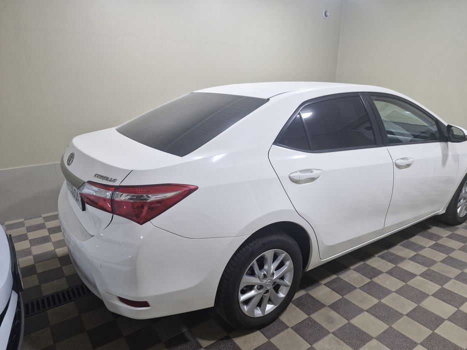 Продам Тойоту королла 2015 года выпуска