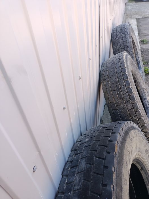 Хорошие калёса для грузовы11R22.5