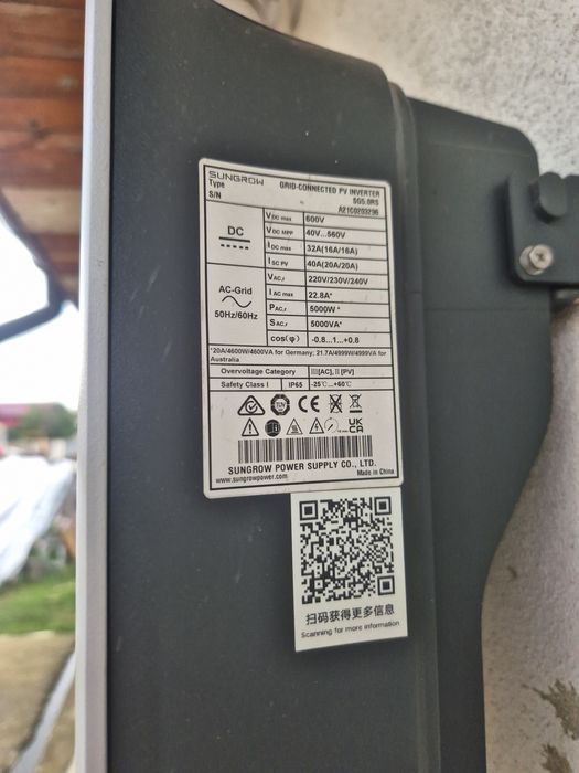 Vând invertor on grid sungrow de 5 kvh