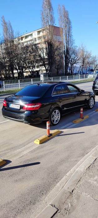 Продавам Мерцедес Е350 AMG спорт пакет