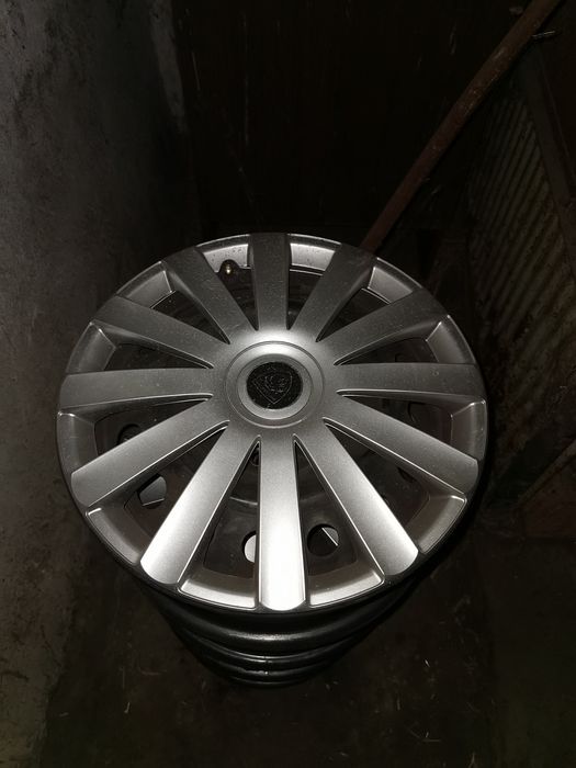 Зимни гуми 215 60 16 железни джанти 5×98